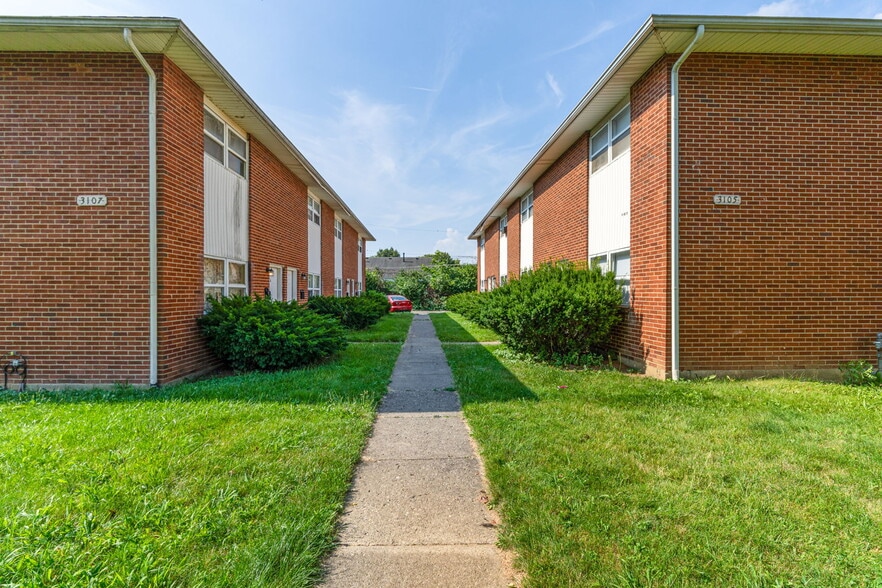 More Photos Of 3105 Clairpoint Ct, Columbus Apartments For Sale