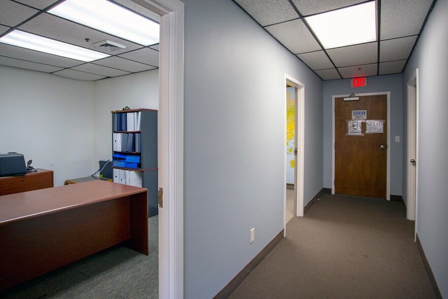 More Photos Of 178-190 Cedar Hill St, Marlborough Industrial For Lease