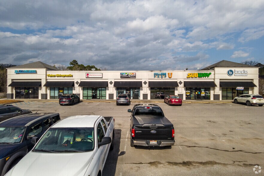 More Photos Of 4643 Camp Coleman Rd, Trussville Storefront For Lease