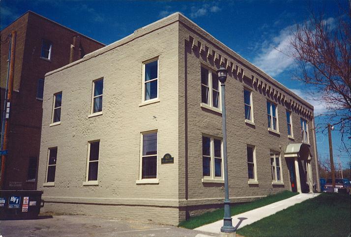 More Photos Of 401-403 NE Jefferson Ave, Peoria Office For Lease