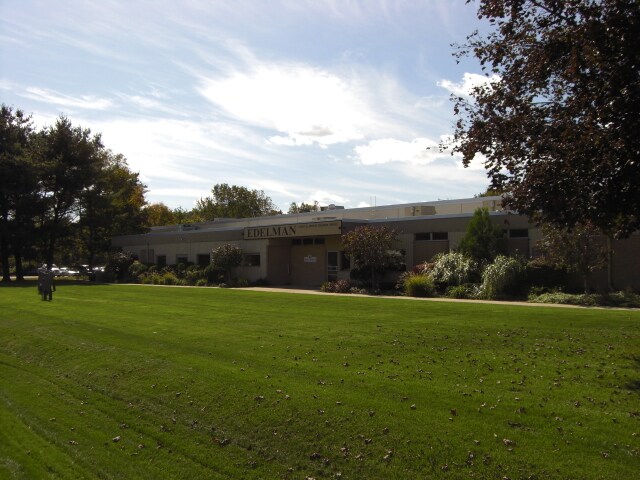 More Photos Of 80 Pickett District Rd, New Milford Manufacturing For Lease