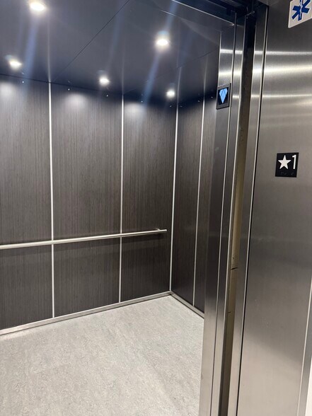 More Photos Of 435 Grand Ave, South San Francisco Medical For Lease