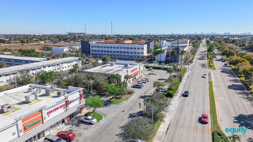 More Photos Of 3465 NW 183 St, Miami Gardens Freestanding For Sale