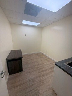 More Photos Of 9035 Sunset Dr, Miami Medical For Lease