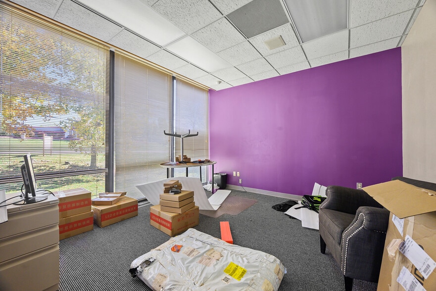 More Photos Of 11 Mayview Rd, Bridgeville Office For Sale