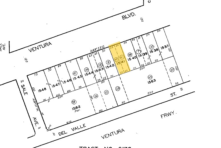 More Photos Of 22520-22522 Ventura Blvd, Woodland Hills Storefront Retail Office For Lease