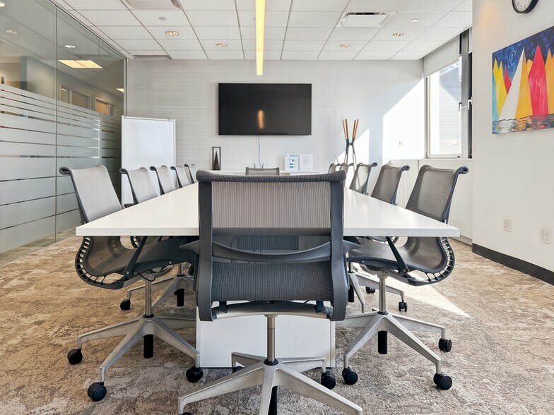 More Photos Of 5 Penn Plaza, New York Coworking Space