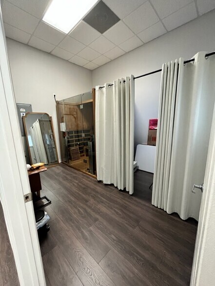More Photos Of 21776 State Road 54, Lutz Storefront Retail Office For Lease