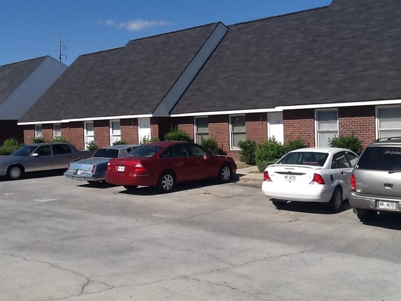 Primary Photo Of 230 Lanier Dr, Statesboro Apartments For Sale