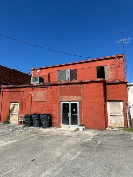 More Photos Of 135 Hillsboro St, Oxford Storefront Retail Office For Sale