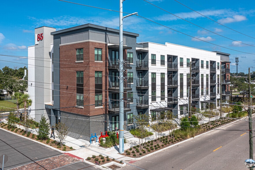 More Photos Of 2409 E 2nd Ave, Tampa Apartments For Lease