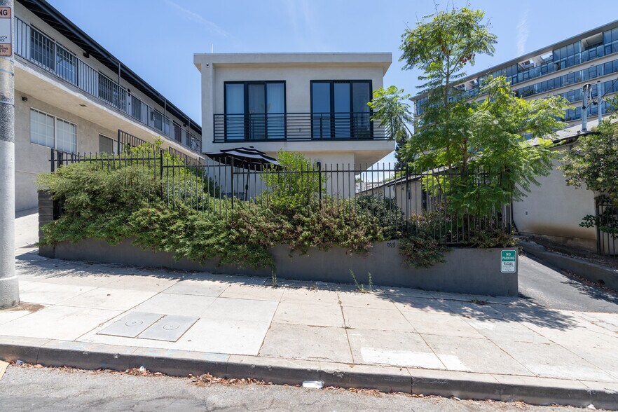 More Photos Of 908-912 Everett St, Los Angeles Apartments For Sale