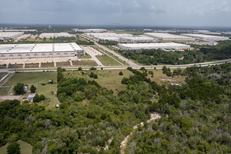 More Photos Of 3500 Telephone Road, Dallas Land For Sale