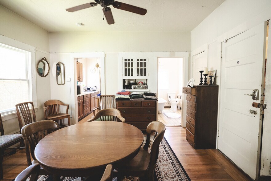More Photos Of 1089 Stanford Ave, Emeryville Apartments For Sale
