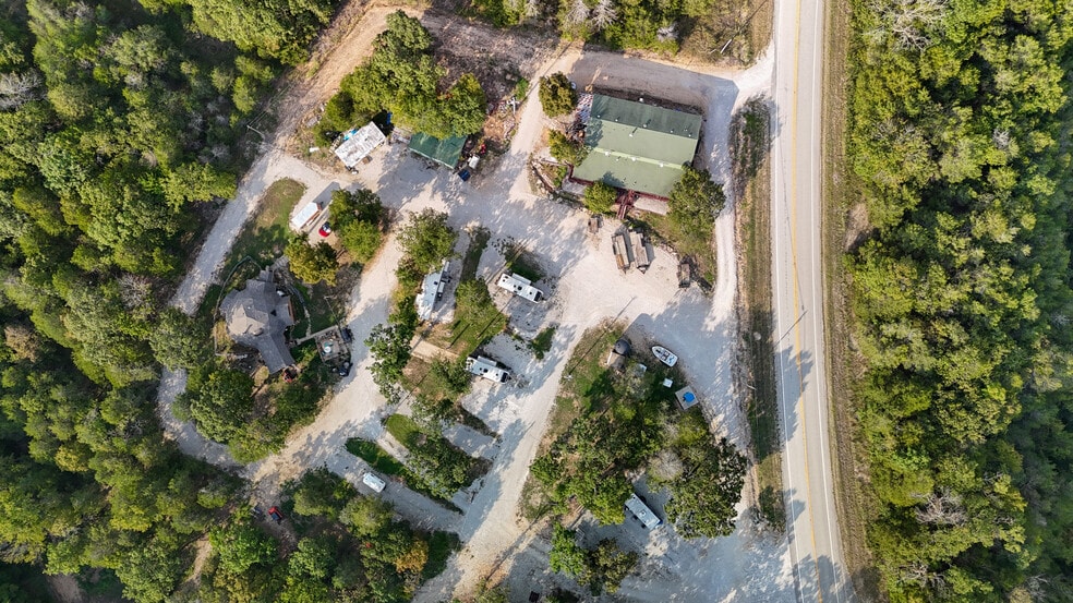 More Photos Of 8172 Highway 187, Eureka Springs Freestanding For Sale