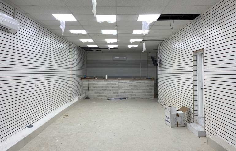 More Photos Of 1318 Oakpoint Ave, Bronx Distribution For Lease