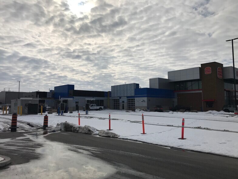 More Photos Of 1280 Rymal Rd, Hamilton Unknown For Lease