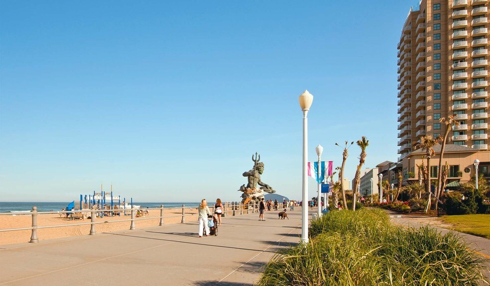 More Photos Of 3001 Reflections Way, Virginia Beach Apartments For Sale