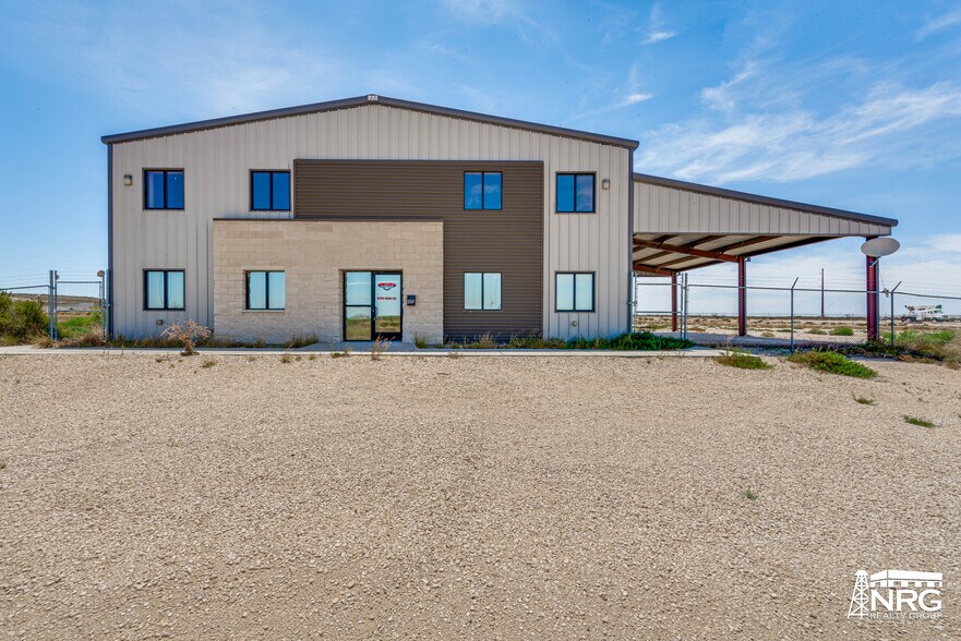 More Photos Of 1883 Highway 285, Fort Stockton Unknown For Lease