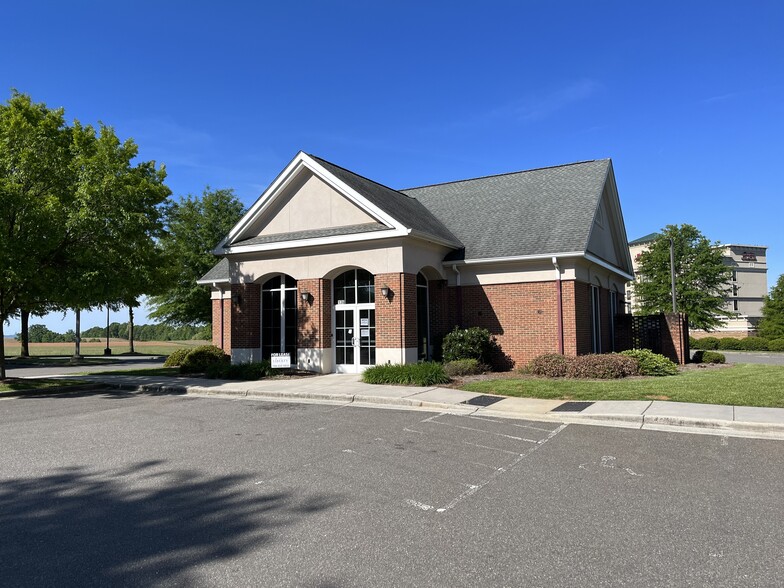 Primary Photo Of 136 Twin Oaks Rd, Dobson Storefront Retail Office For Lease