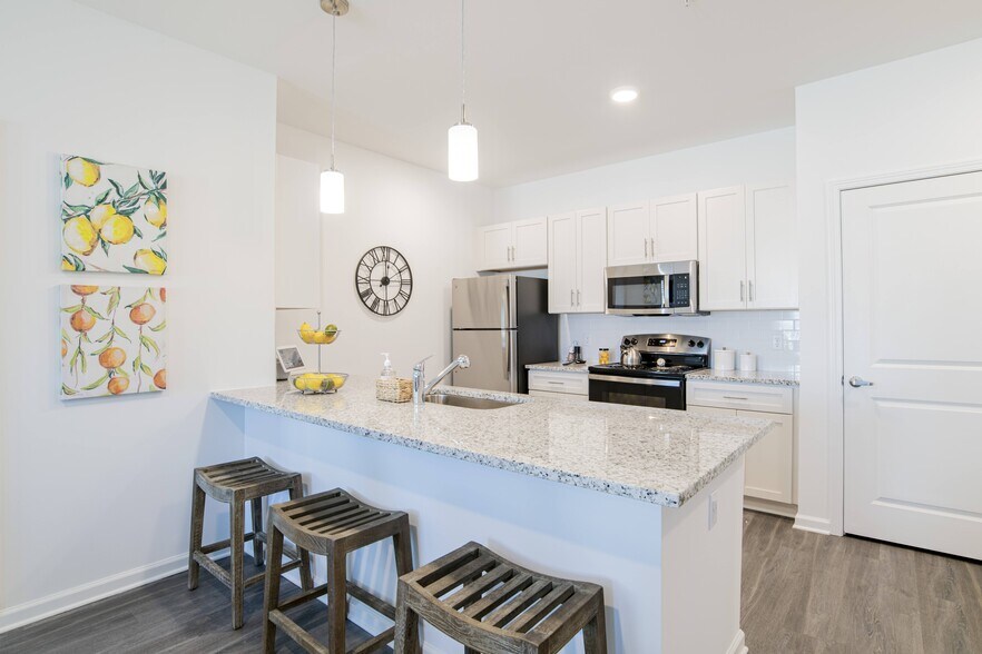 More Photos Of 28003 State Highway 181, Daphne Apartments For Sale