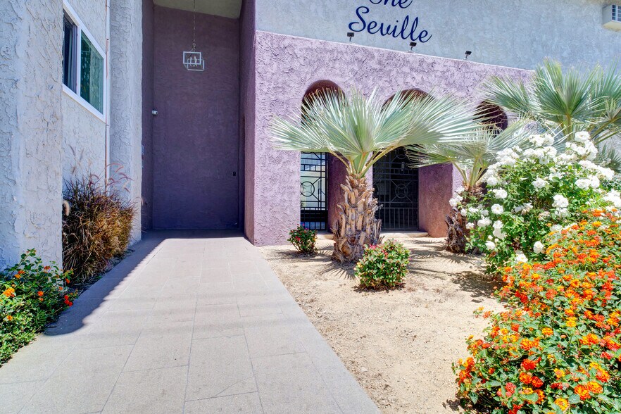 More Photos Of 14849 Vanowen St, Van Nuys Apartments For Sale