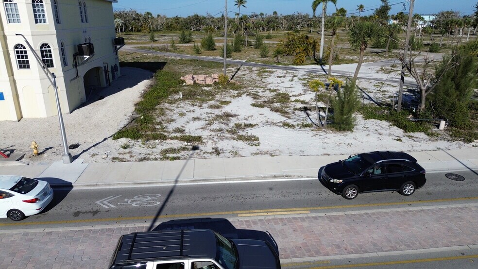 More Photos Of 2915 Estero Blvd, Fort Myers Beach Land For Sale