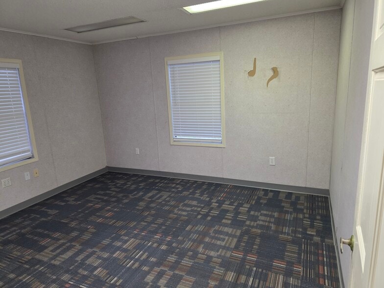 More Photos Of 4742 Blountstown Hwy, Tallahassee Office For Lease