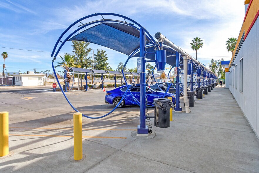 More Photos Of 401 W Florida Ave, Hemet Carwash For Sale