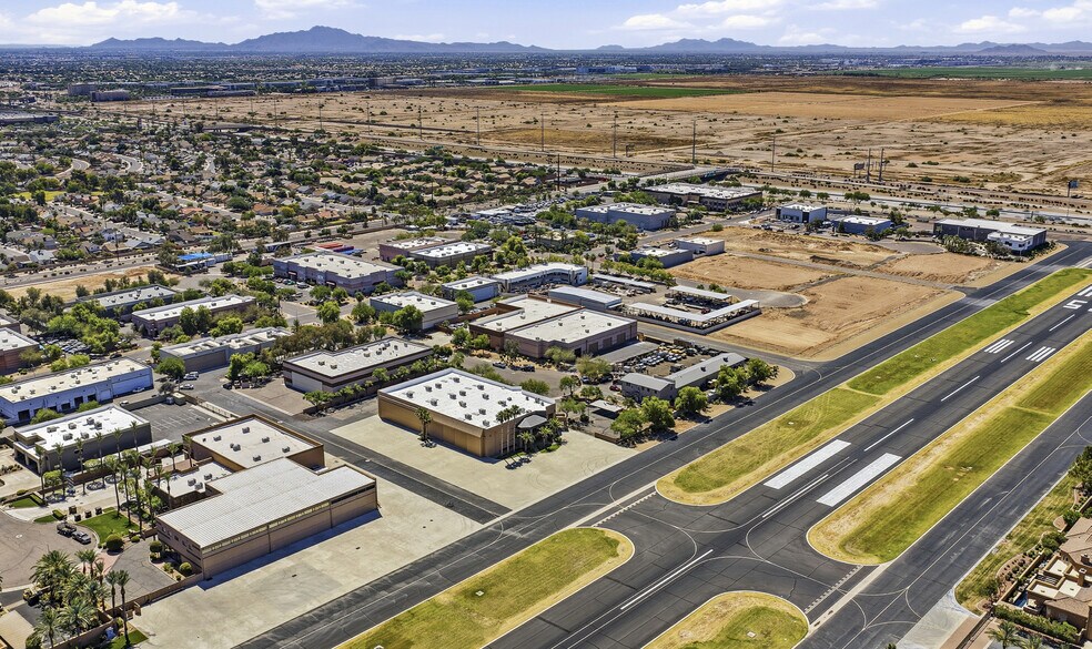 More Photos Of 4180 W Kitty Hawk Way, Chandler Airplane Hangar For Sale