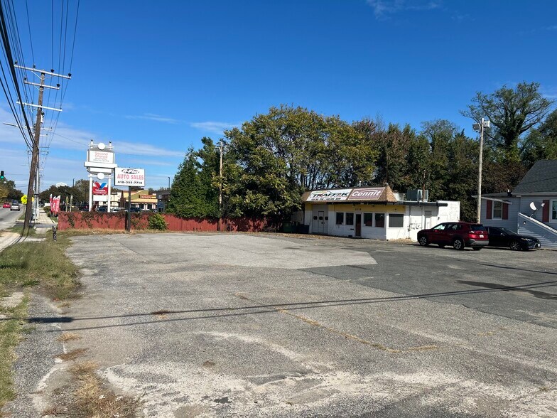 More Photos Of 5519 Ritchie Hwy, Baltimore Auto Dealership For Sale