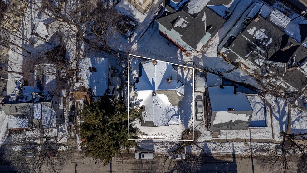 More Photos Of 65 Pine St, Waterbury Apartments For Sale