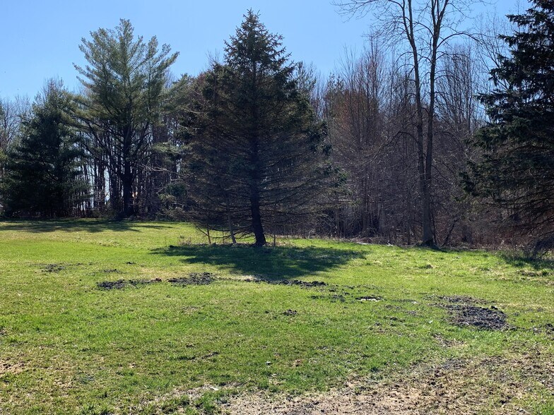 More Photos Of 31 West St, Cleveland Land For Sale