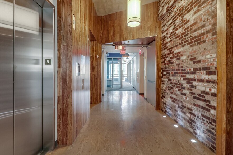 More Photos Of 1350 Columbia St, San Diego Loft Creative Space For Sale