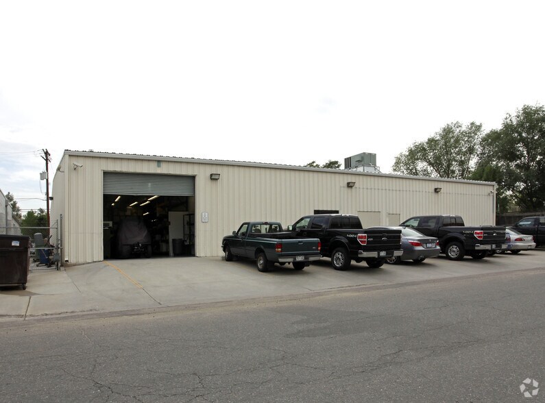 Primary Photo Of 2380 S Delaware St, Denver Manufacturing For Sale