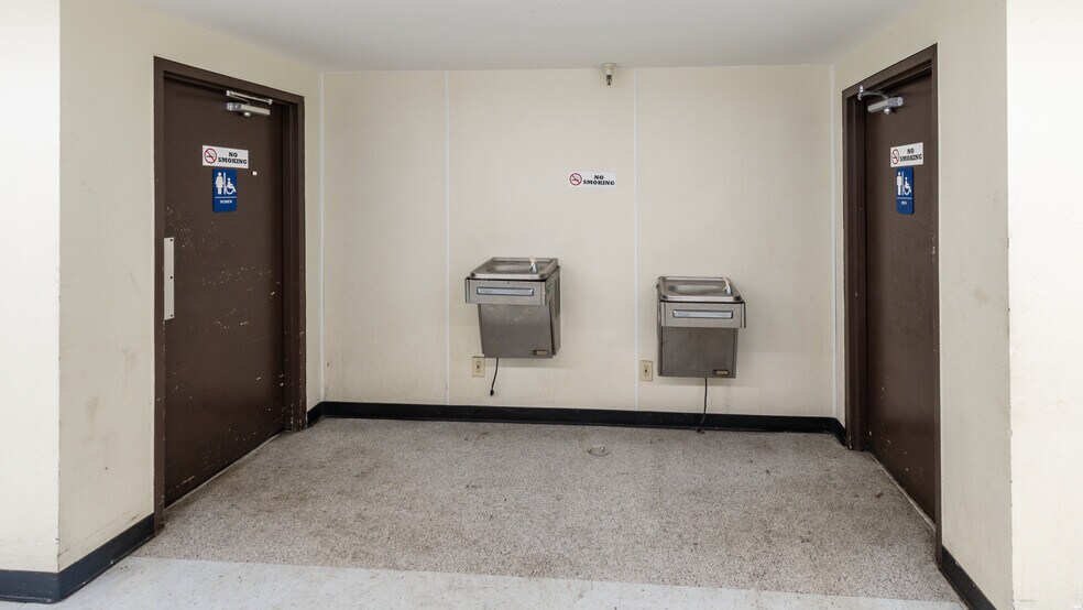 More Photos Of 4600 Hardy St, Hattiesburg Freestanding For Lease