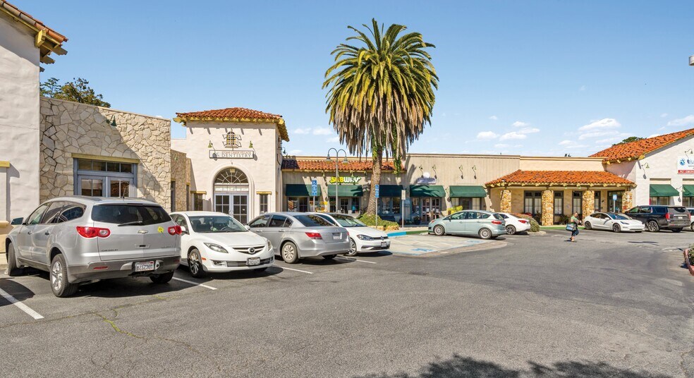 More Photos Of 451-465 Canyon del Rey Blvd, Del Rey Oaks General Retail For Sale