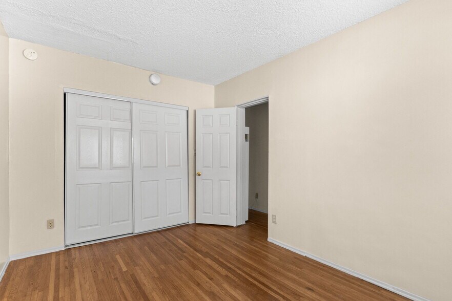 More Photos Of 3823 Wisconsin St, Los Angeles Apartments For Sale