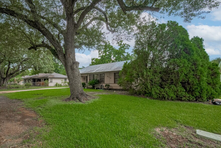 More Photos Of , Wharton Multifamily For Sale