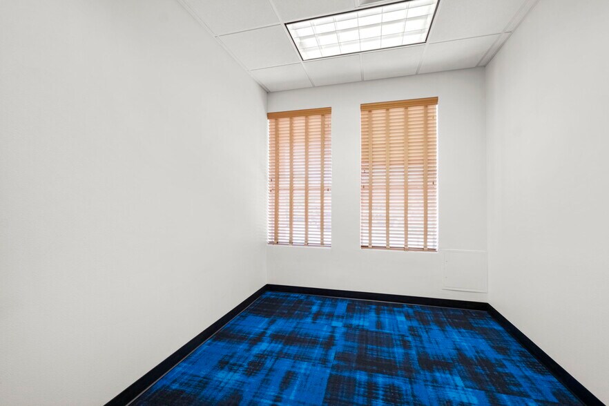 More Photos Of 8627 Cinnamon Creek Dr, San Antonio Medical For Sale