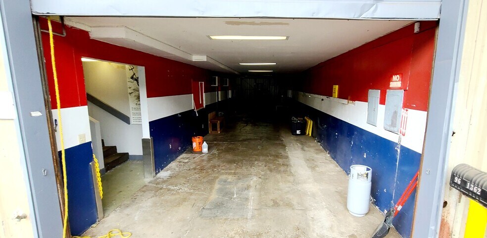 More Photos Of 96-1362 Waihona St, Pearl City Warehouse For Lease