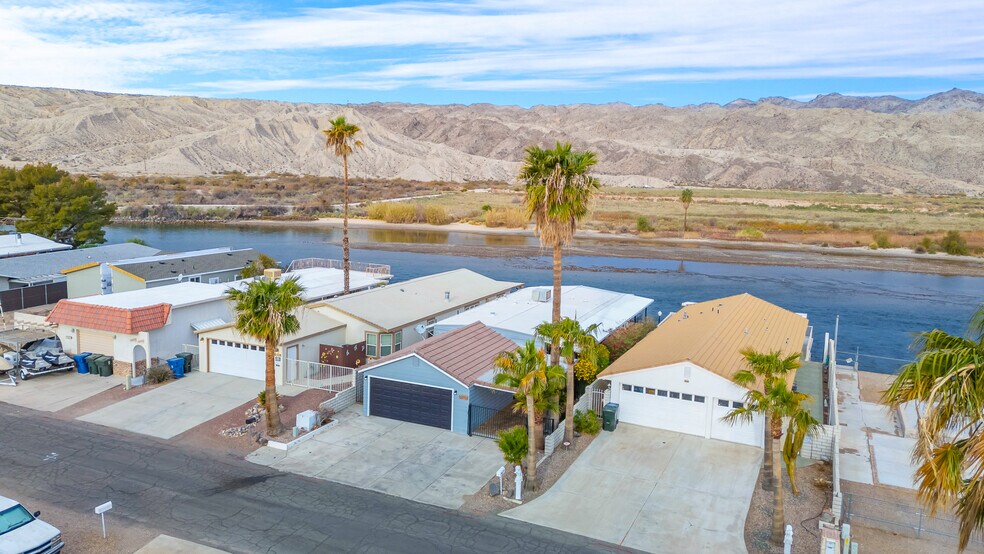 More Photos Of 1837 Riverside Dr, Bullhead City Specialty For Sale