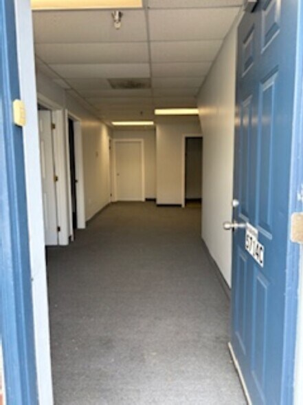 More Photos Of 5714 Industry Ln, Frederick Warehouse For Lease