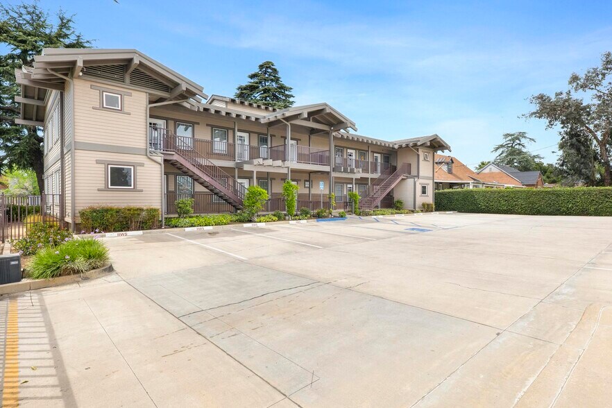 More Photos Of 437 N Riverside Ave, Rialto Loft Creative Space For Sale