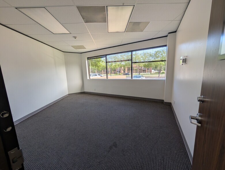 More Photos Of 10101 Harwin Dr, Houston Office For Lease
