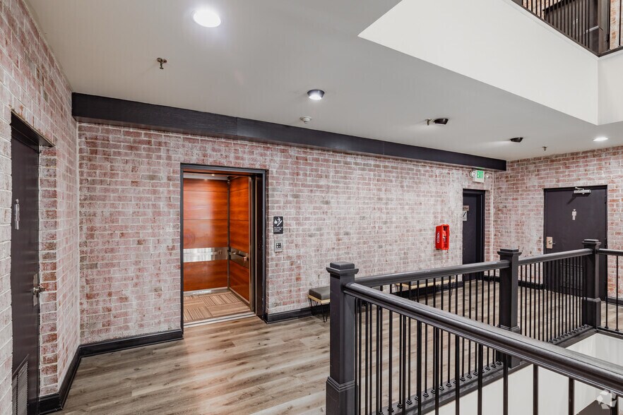 More Photos Of 9505 Reisterstown Rd, Owings Mills Medical For Lease