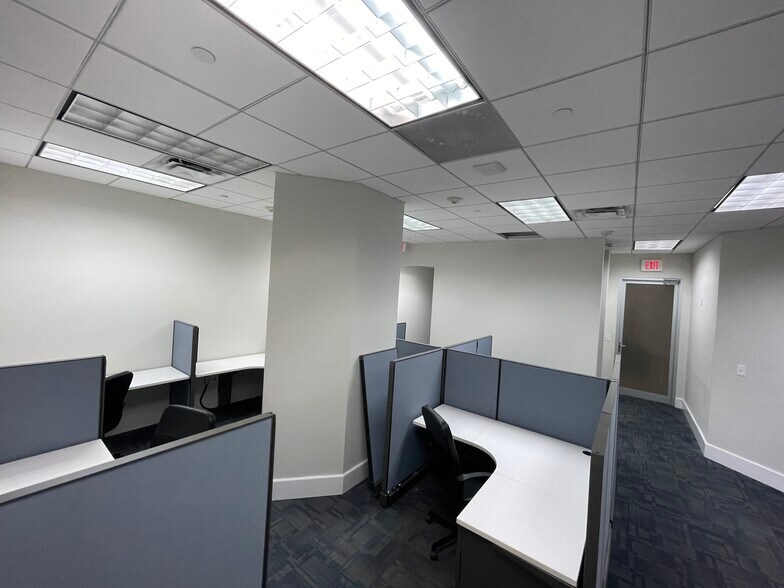 More Photos Of 6701 S Red Rd, South Miami Medical For Sale