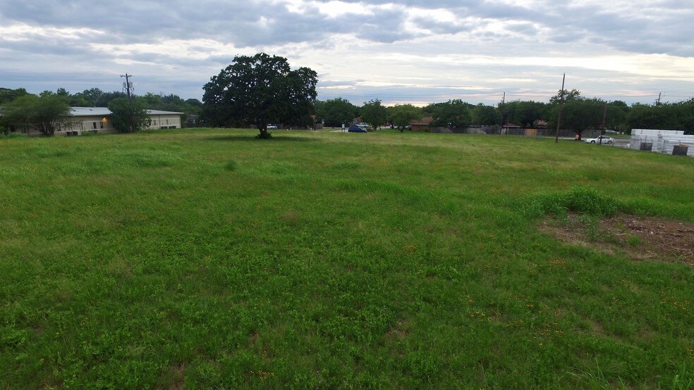 More Photos Of 2402-2404 Osborn Ln, Bryan Land For Sale