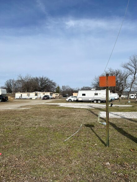 More Photos Of 310 W Corporation St, Henryetta Manufactured Housing Mobile Home Park For Sale