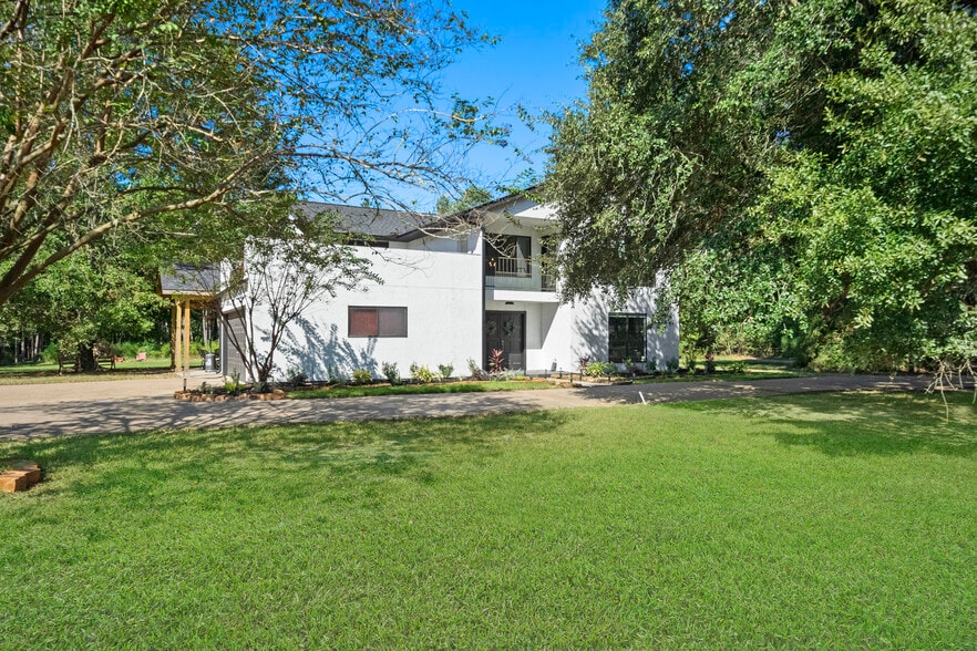 More Photos Of 33203 Buckshot Ln, Magnolia Apartments For Sale